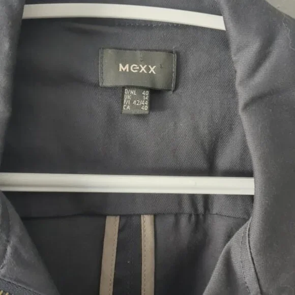 Jacket / top - Picture 3 of 3